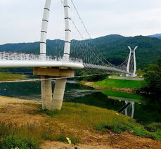 대황강 출렁다리