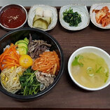 곡성토란흑돼지돌솥비빔밥