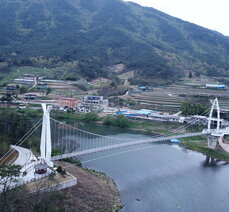 대황강 출렁다리