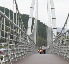 대황강 출렁다리