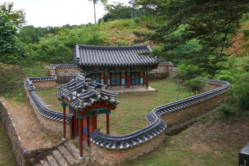 덕산사